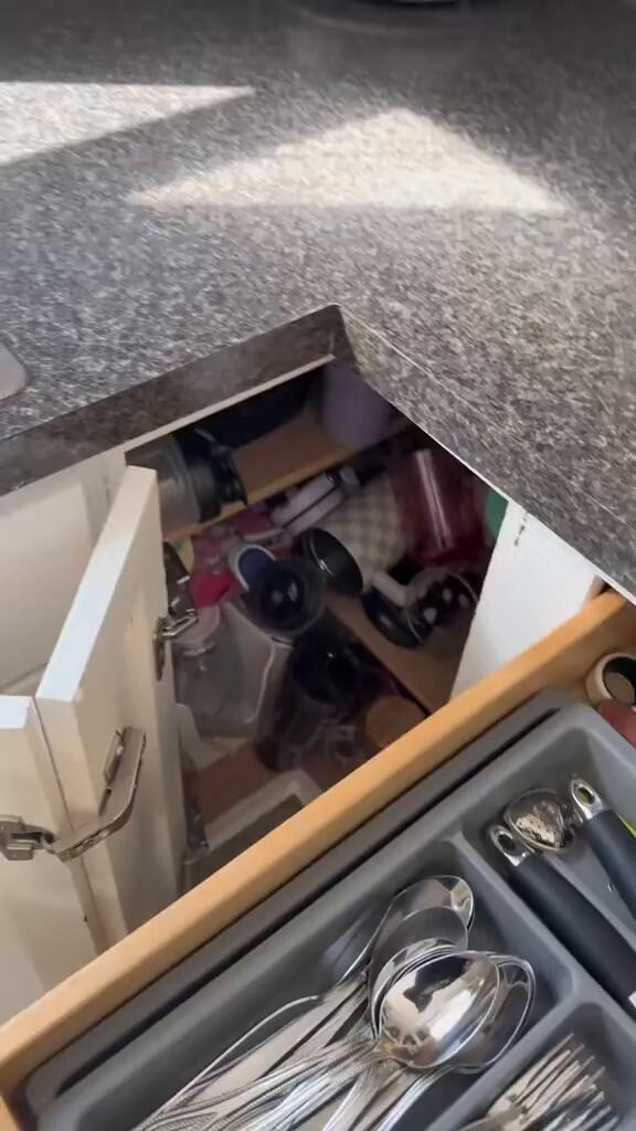 Kitchen Reset and Organize
